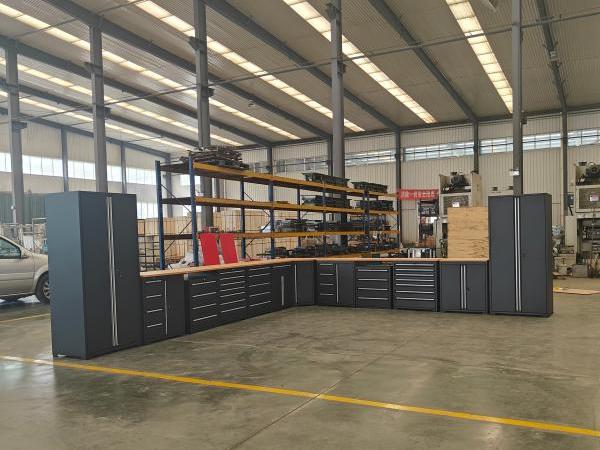 Combinatie metalen garage organisatorkasten