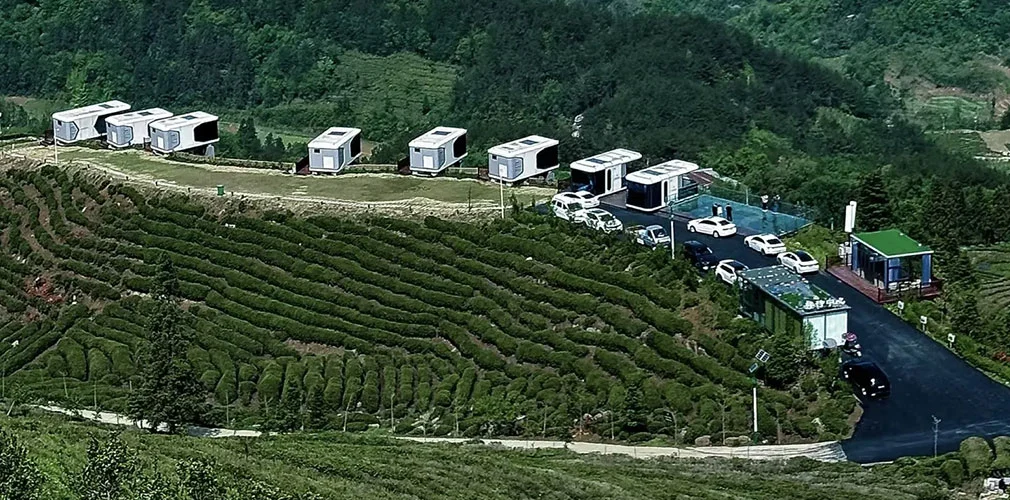 Movable Space Capsule